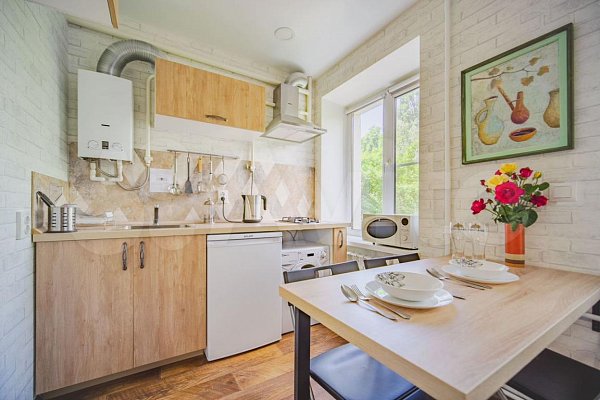 Продается 1-комн квартира, 36 м², р-н Центр, 