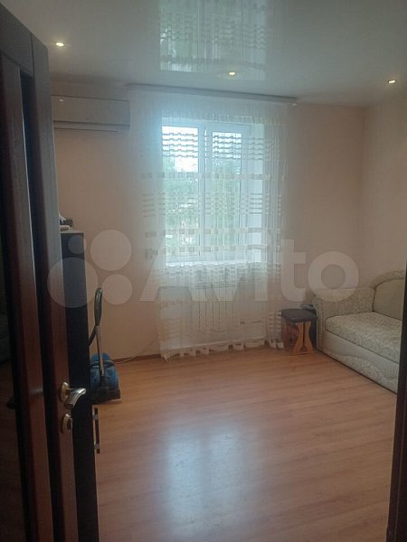 3-комн квартира, 62.2 м², р-н Селезнева-СБС (№125014)