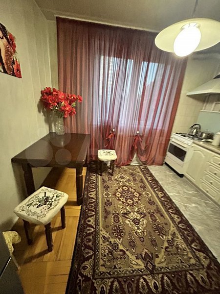 4-комн квартира, 100 м², р-н Восточно-кругликовский (№129076)