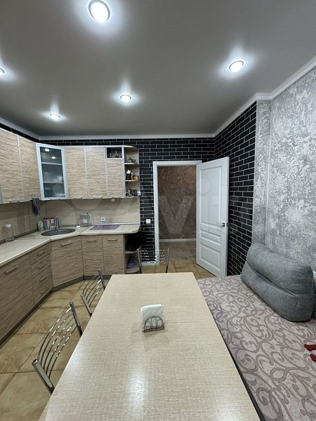 2-комн квартира, 70 м², р-н Парк Галицкого (№124242)