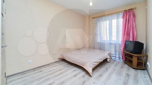 1-комн квартира, 32 м², р-н Петра Метальникова (№128497)