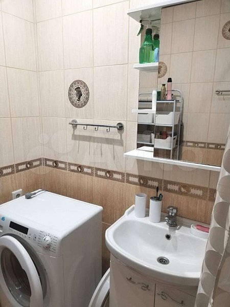 3-комн квартира, 79 м², р-н Российская ул (№128734)
