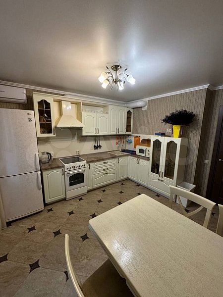 2-комн квартира, 68 м², р-н Гидростроителей (№131747)