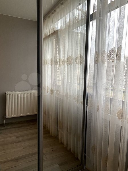 4-комн квартира, 115 м², р-н Российская ул (№125538)