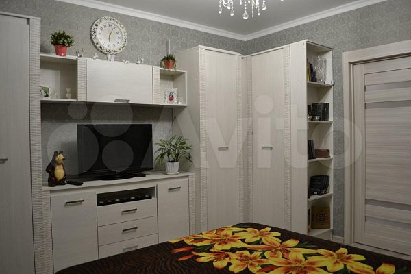 2-комн квартира, 65 м², р-н Петра Метальникова (№124439)