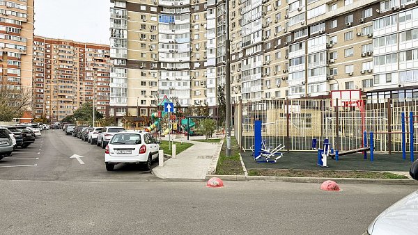 2-комн квартира, 80.7 м², р-н Фестивальный (№129667)