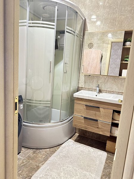 2-комн квартира, 66 м², р-н Центр (№129908)