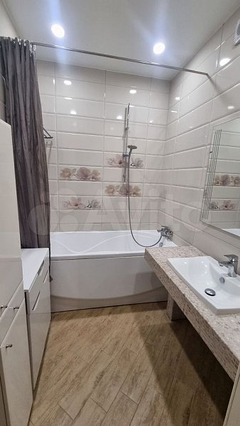 2-комн квартира, 79.3 м², р-н Фестивальный (№129565)