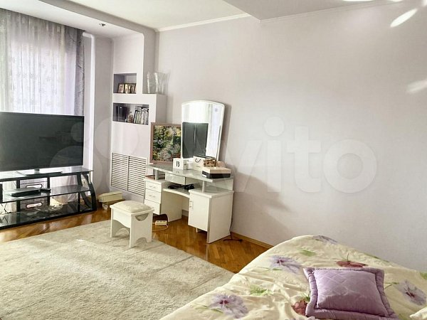 2-комн квартира, 73 м², р-н Центр (№125252)