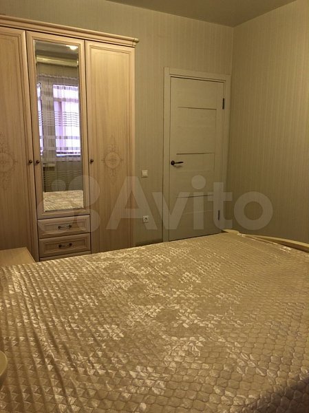 2-комн квартира, 57.1 м², р-н Российская ул (№124470)
