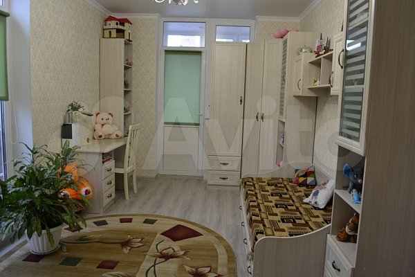 Продается 2-комн квартира, 65 м², р-н Петра Метальникова, 