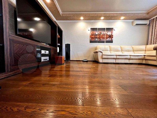 4-комн квартира, 296.7 м², р-н Фестивальный (№125024)
