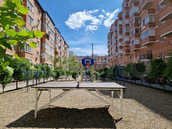 Продается 2-комн квартира, 50 м², р-н Петра Метальникова, 