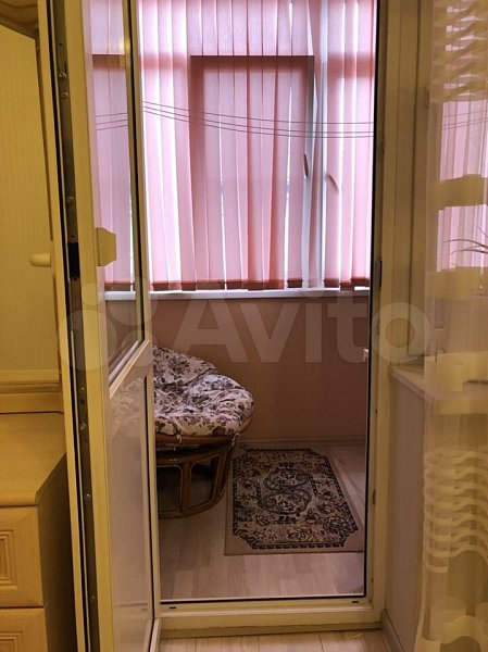 2-комн квартира, 57.1 м², р-н Российская ул (№124470)