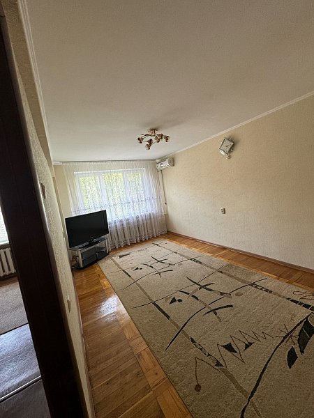 1-комн квартира, 30.2 м², р-н Центр (№130056)