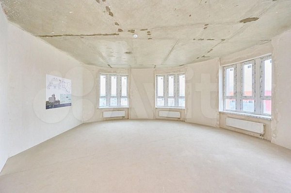 3-комн квартира, 129 м², р-н Центр (№131246)