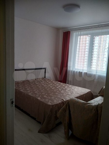 2-комн квартира, 64 м², р-н Гидростроителей (№130717)