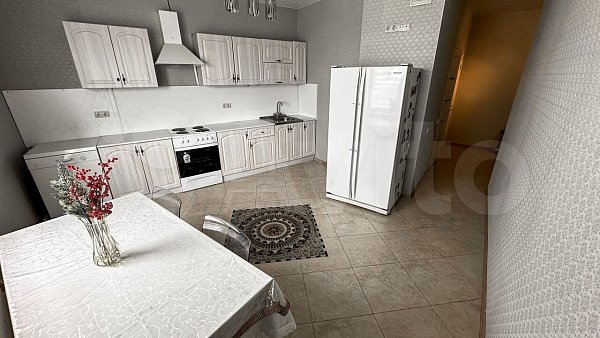 Продается 2-комн квартира, 80.7 м², р-н Фестивальный, 