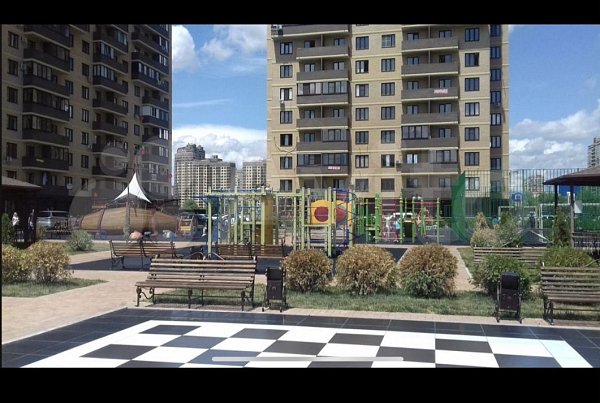 3-комн квартира, 82 м², р-н Гидростроителей (№130694)