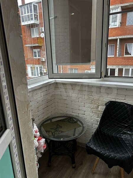 2-комн квартира, 56.1 м², р-н Петра Метальникова (№128022)
