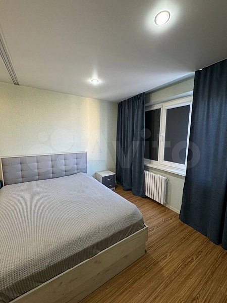 2-комн квартира, 70 м², р-н Центр (№130673)