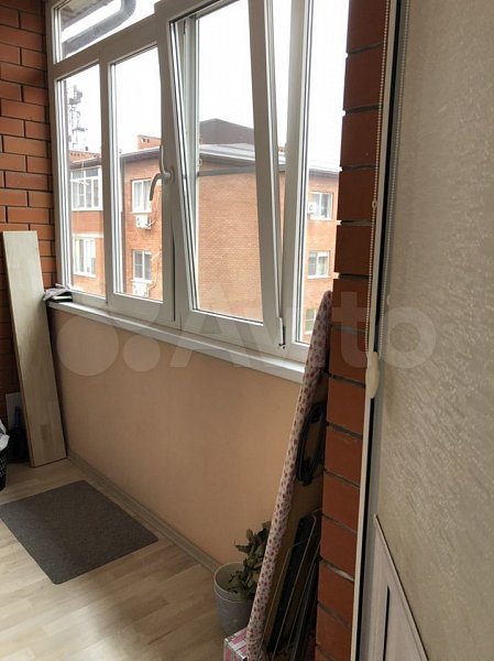 2-комн квартира, 57.1 м², р-н Российская ул (№124470)