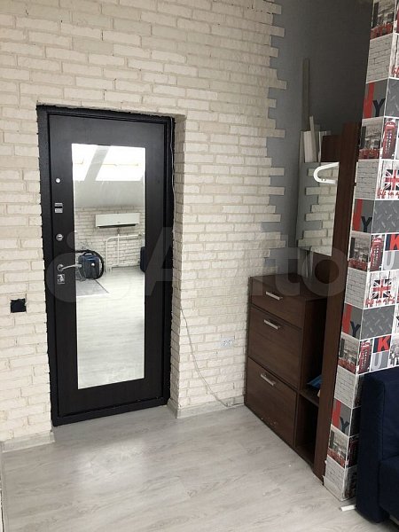 2-комн квартира, 66.5 м², р-н Российская ул (№124443)