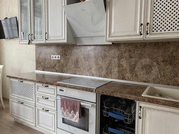 2-комн квартира, 66 м², р-н Центр (№129908)