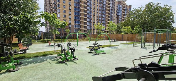 4-комн квартира, 95.5 м², р-н Российская ул (№124902)