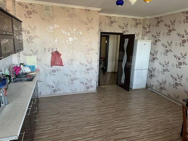 2-комн квартира, 88 м², р-н Центр (№125437)