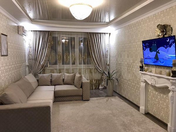 2-комн квартира, 79 м², р-н Центр (№123839)