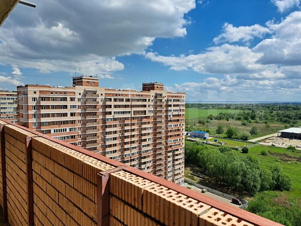 3-комн квартира, 100 м², р-н Гидростроителей (№129425)