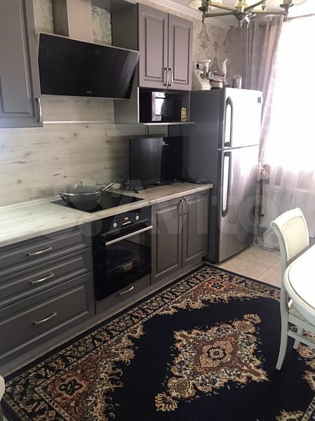 3-комн квартира, 100 м², р-н Петра Метальникова (№124433)