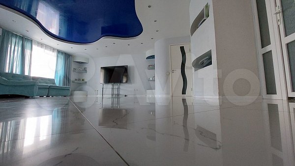 Продается 3-комн. квартира, 109 м², р-н Комсомольский, Краснодар