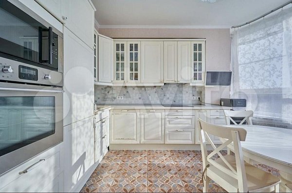 4-комн квартира, 283.3 м², р-н Фестивальный (№129373)