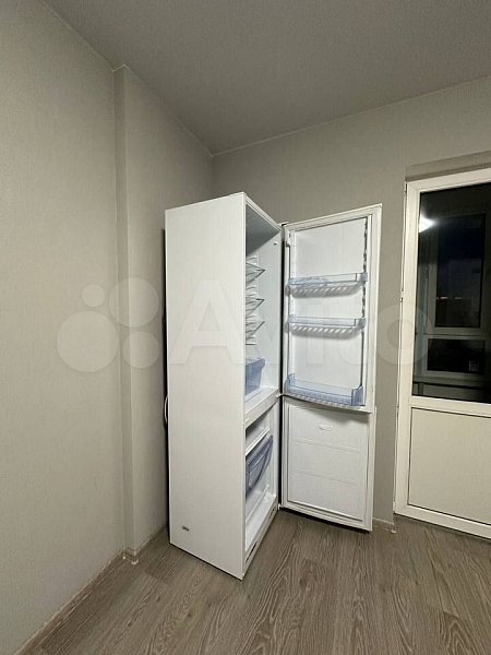 2-комн квартира, 60 м², р-н Энка - Баскет-холл (№130369)