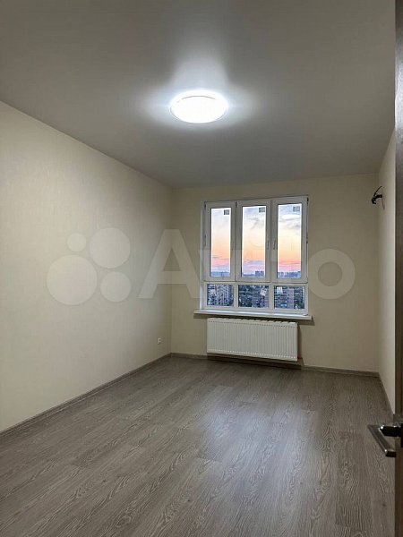 2-комн квартира, 60 м², р-н Энка - Баскет-холл (№130369)