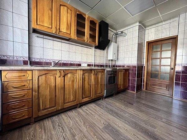 2-комн квартира, 50.2 м², р-н Центр (№124748)
