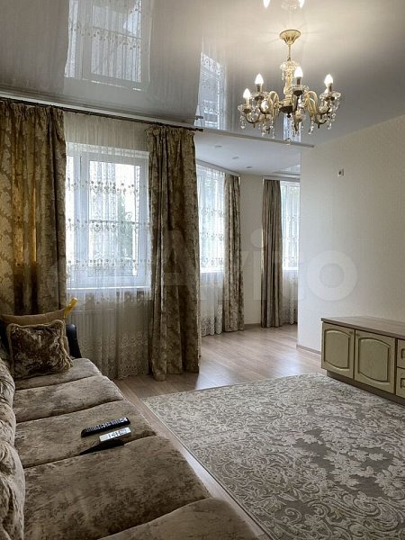 2-комн квартира, 66 м², р-н Центр (№129908)