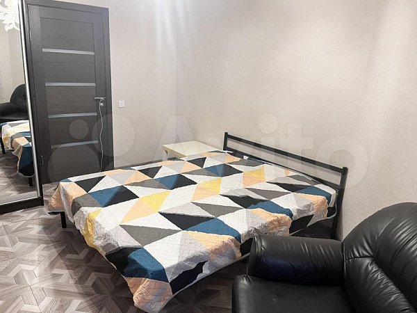 2-комн квартира, 64.3 м², р-н 40-лет Победы (№125717)