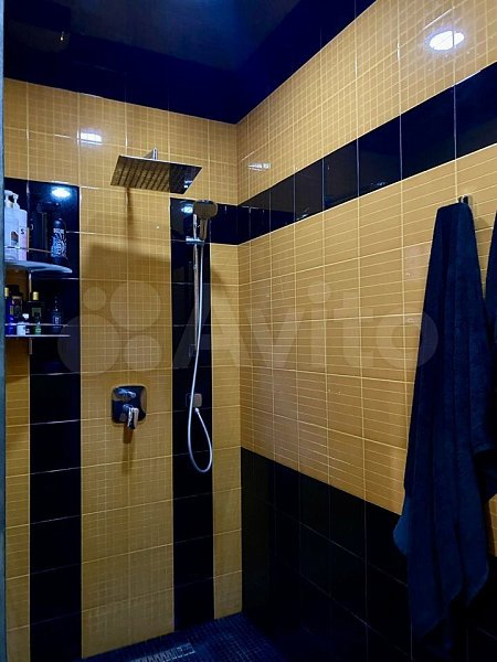 5-комн квартира, 176 м², р-н Российская ул (№127585)