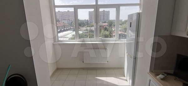 2-комн квартира, 59.6 м², р-н Российская ул (№124331)