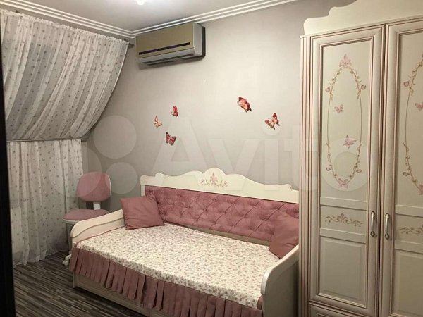 3-комн квартира, 83.9 м², р-н Российская ул (№124071)