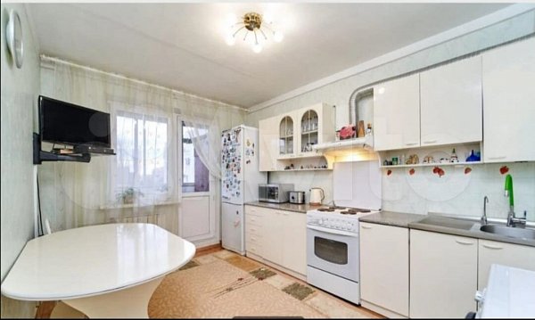 2-комн квартира, 60.7 м², р-н 40-лет Победы (№131529)