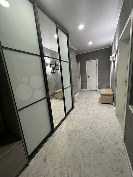 3-комн квартира, 96 м², р-н Гидростроителей (№126166)