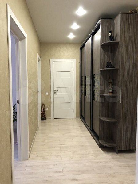 2-комн квартира, 57.1 м², р-н Российская ул (№124470)