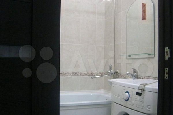 2-комн квартира, 61 м², р-н Центр (№123932)
