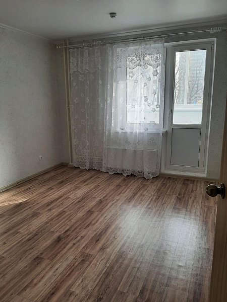 2-комн квартира, 65 м², р-н Восточно-кругликовский (№130972)