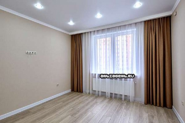 2-комн квартира, 55 м², р-н Восточно-кругликовский (№131342)