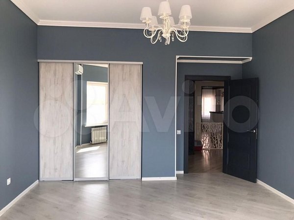 6-комн квартира, 243.6 м², р-н Фестивальный (№127486)